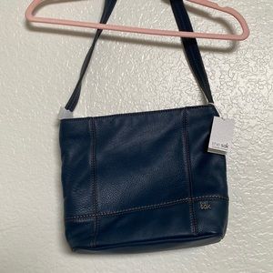 The sak medium sized genuine leather handbag